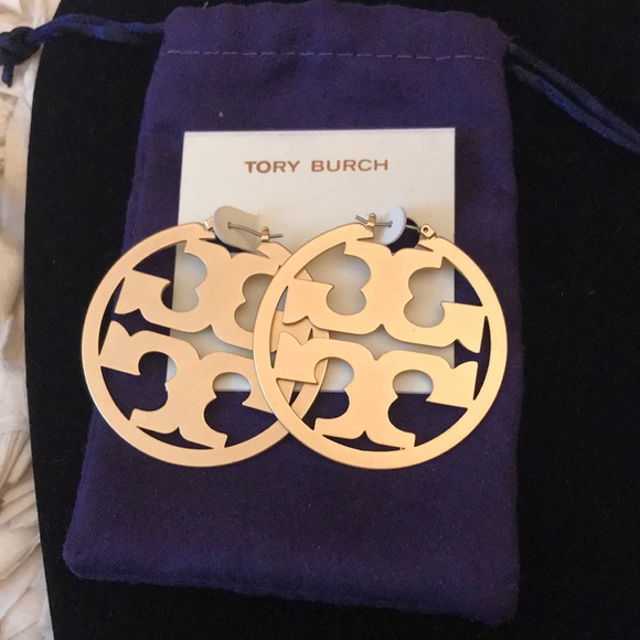 Tory Burch Jewelry - Tory Burch earrings gold hoop